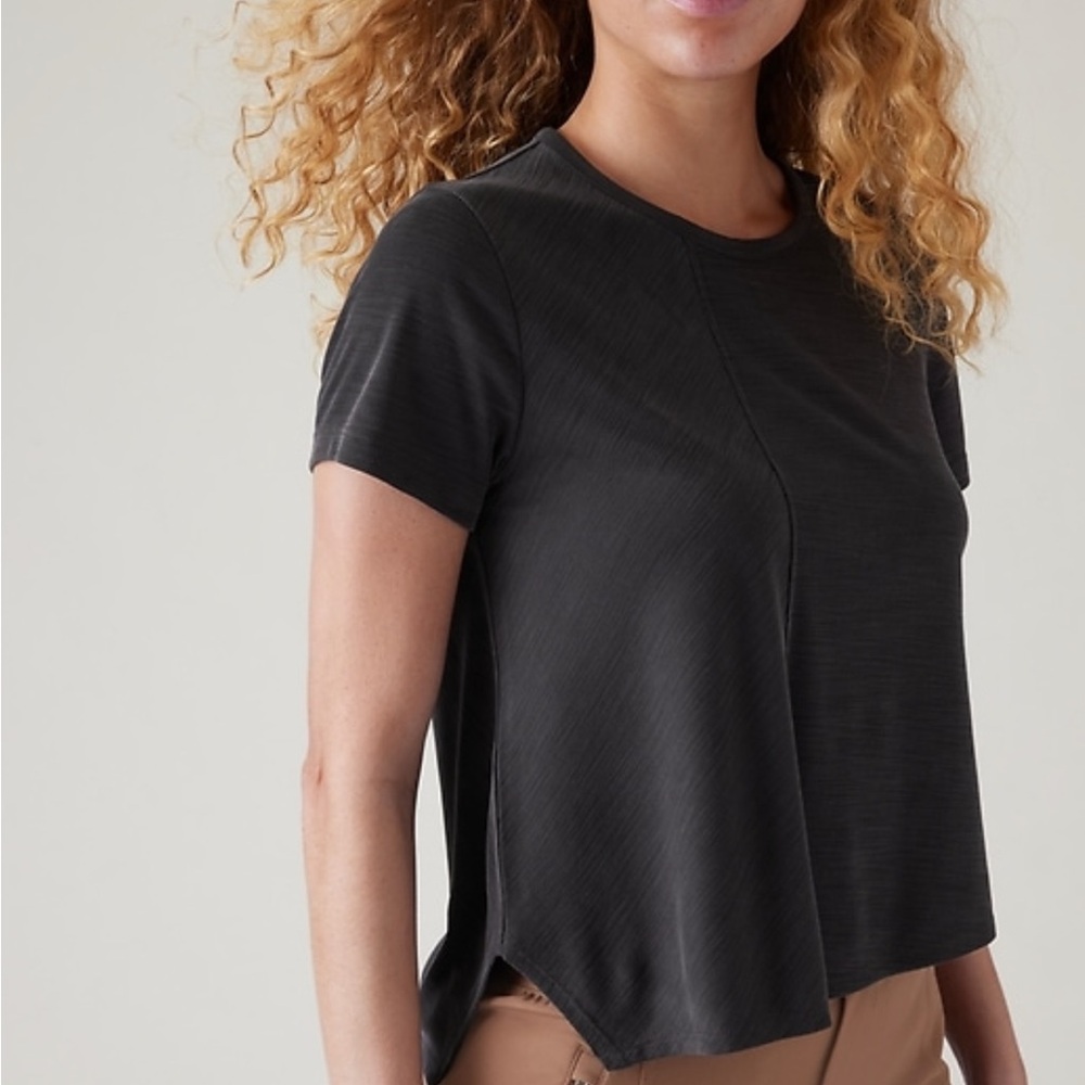 Athleta women's asymmetrical relaxed-fit short sleeve tee